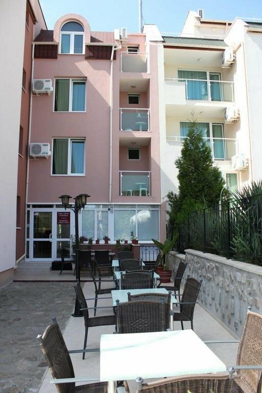 Family Hotel Venera Sveti Vlas Exterior foto